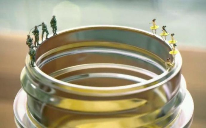 Pine Sol TV Commercial, Soldierina - iSpot.tv