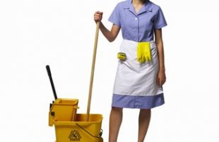 Protect your cleaning service by carrying insurance and a bond.